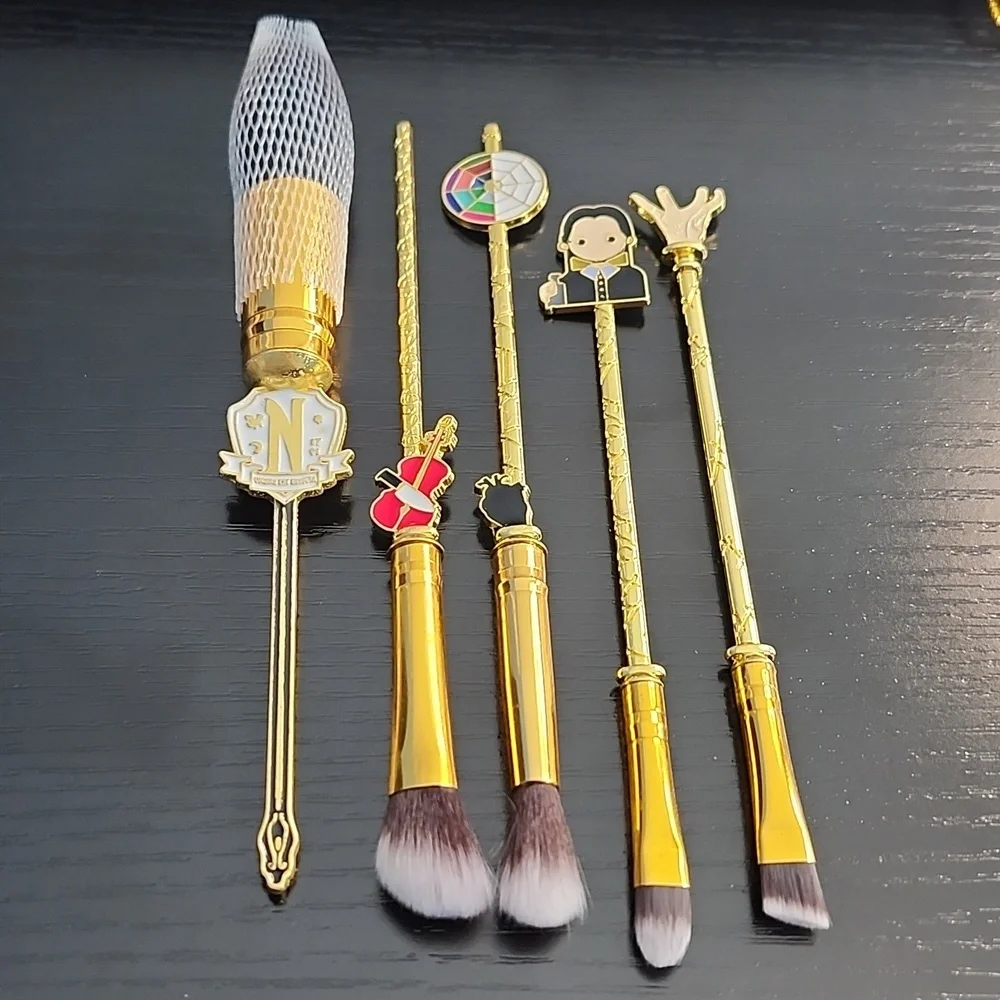The Addams Family - Wednesday Addams Makeup Brush Set